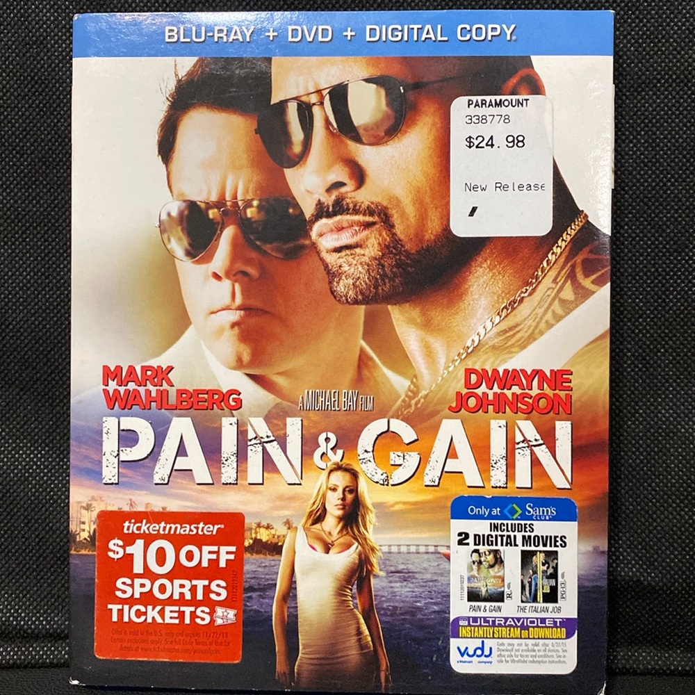 Blue Ray/ DVD- “Pain & Gain”- with Mark Wahlberg & Dwayne Johnson-R -used